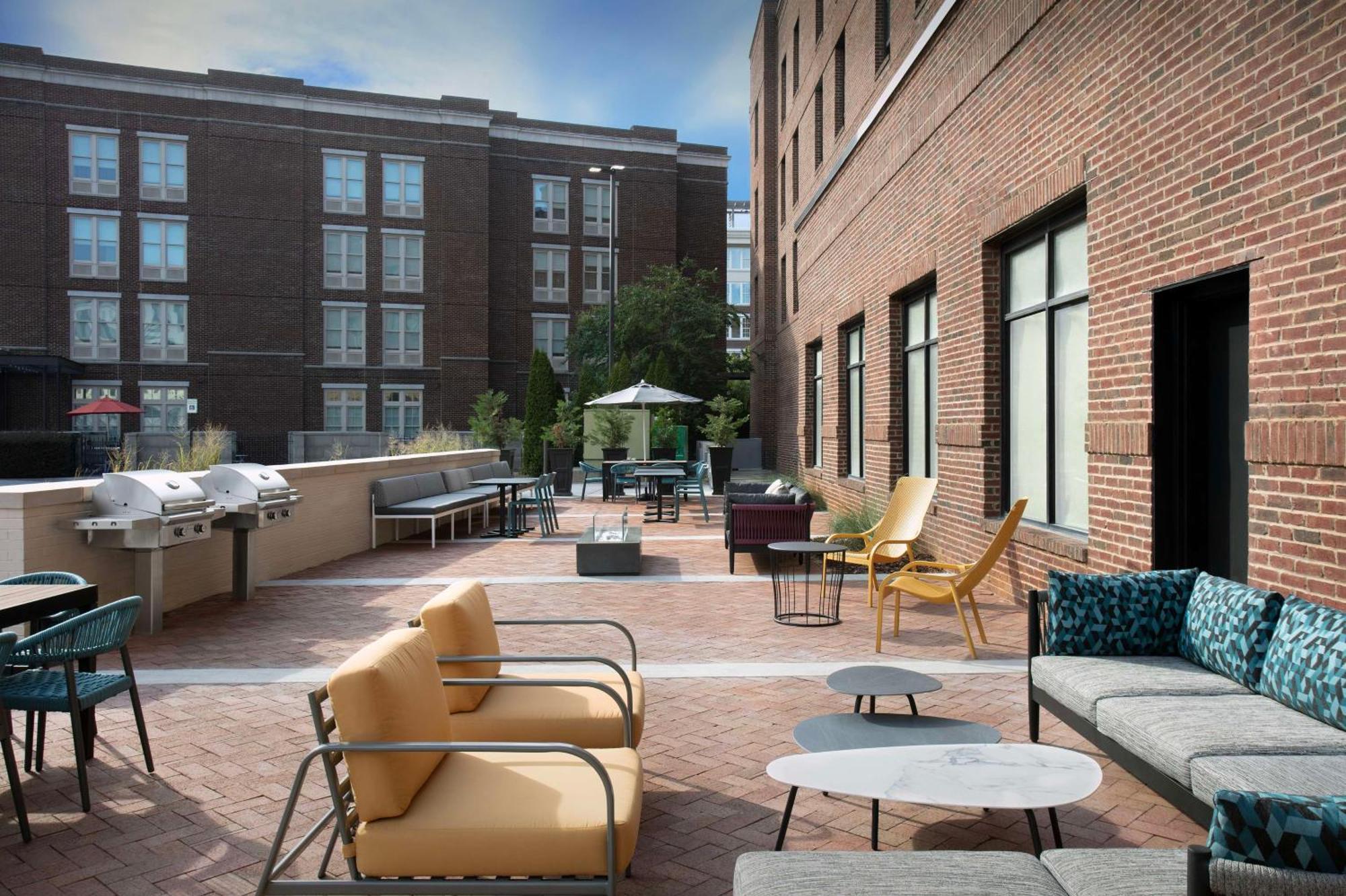 Home2 Suites By Hilton Huntsville Village Of Providence Ngoại thất bức ảnh